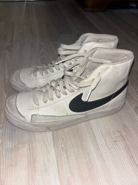 Nike High-Top Blazers